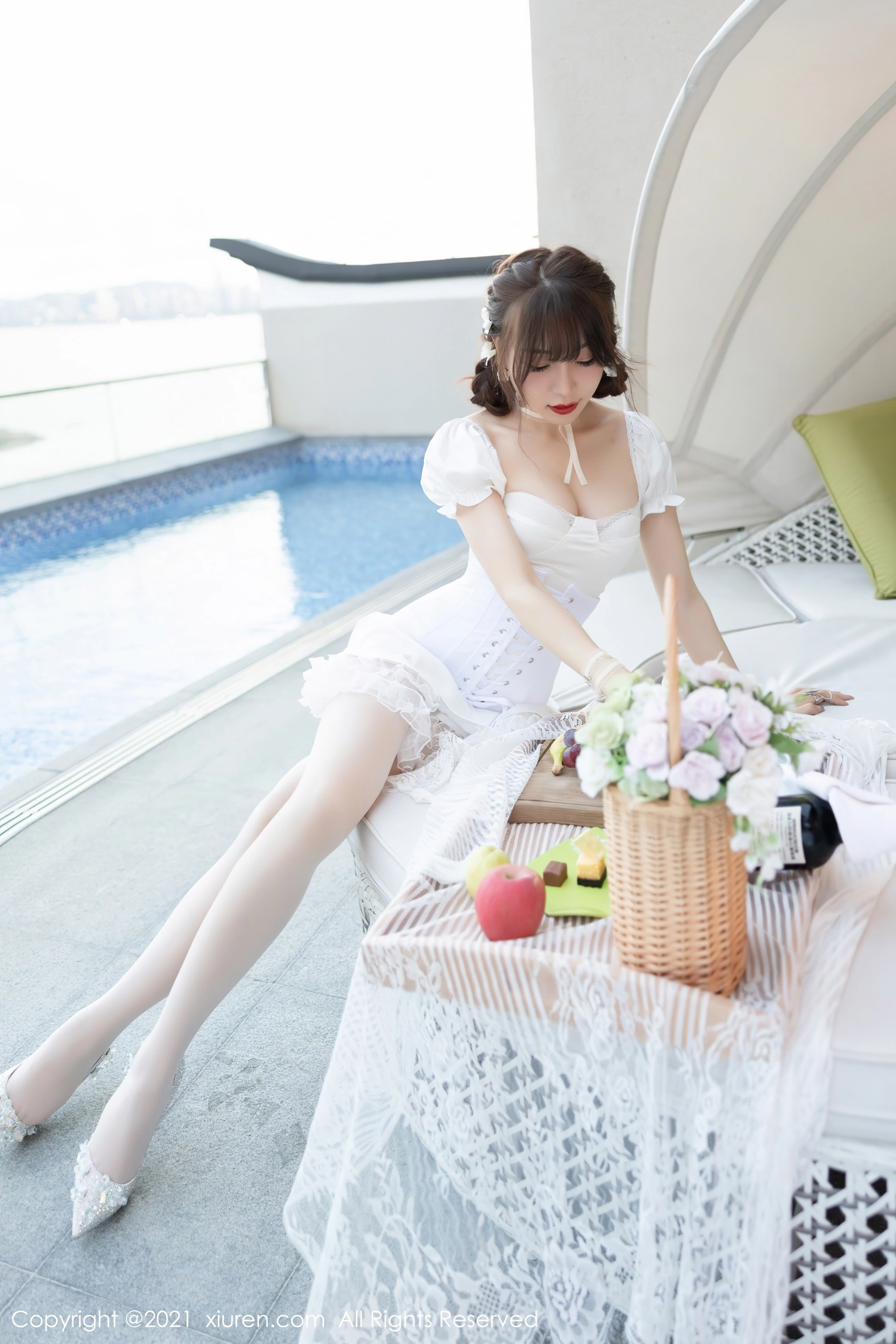 芝芝Booty - XIUREN秀人网] 2021.09.26 NO.3998 2