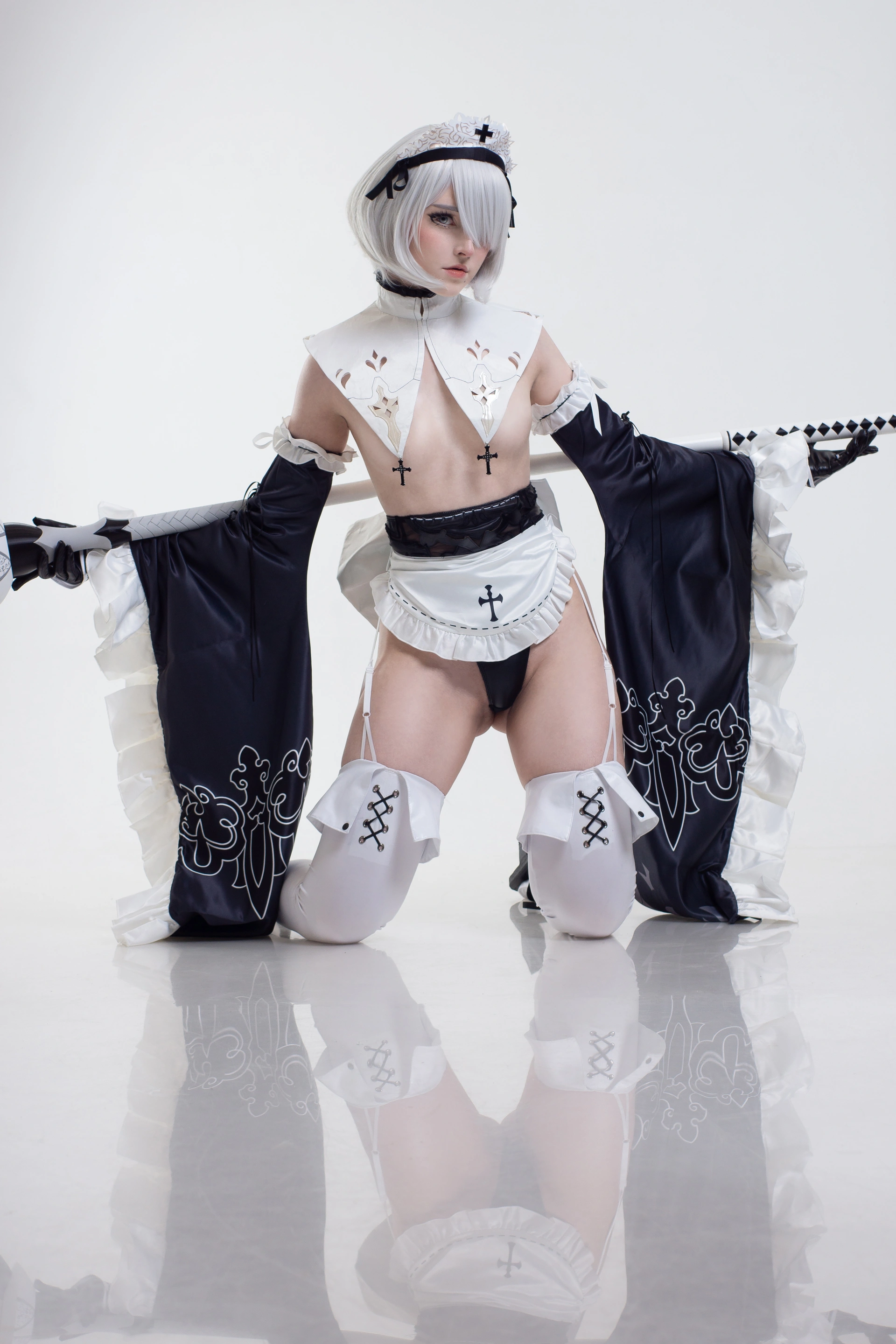 Candy Ball - NO.23 Maid 2B 2
